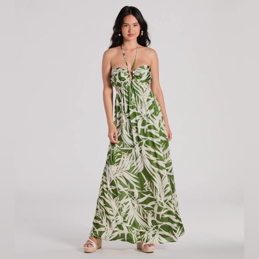 Open Back Maxi Dress Sz L Green and White Leaf Print Long Dress by WINDSOR